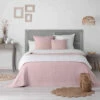Couvre-lit Microfibre Matelassé Mellow Chic Rose Et Blanc -Doublures De Lit Soldes 2024 couvre lit mellow rose blanc