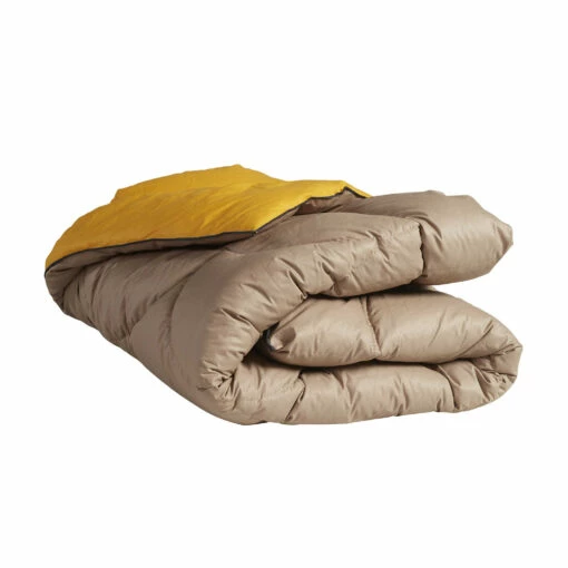 Édredon Gonflant Bicolore Taupe-or Terre De Nuit 4 Édredon Gonflant Bicolore Taupe-or Terre De Nuit -Doublures De Lit Soldes 2024 edredon beige 1