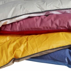 Édredon Gonflant Bicolore Cerise-violet Terre De Nuit -Doublures De Lit Soldes 2024 edredon rouge 3