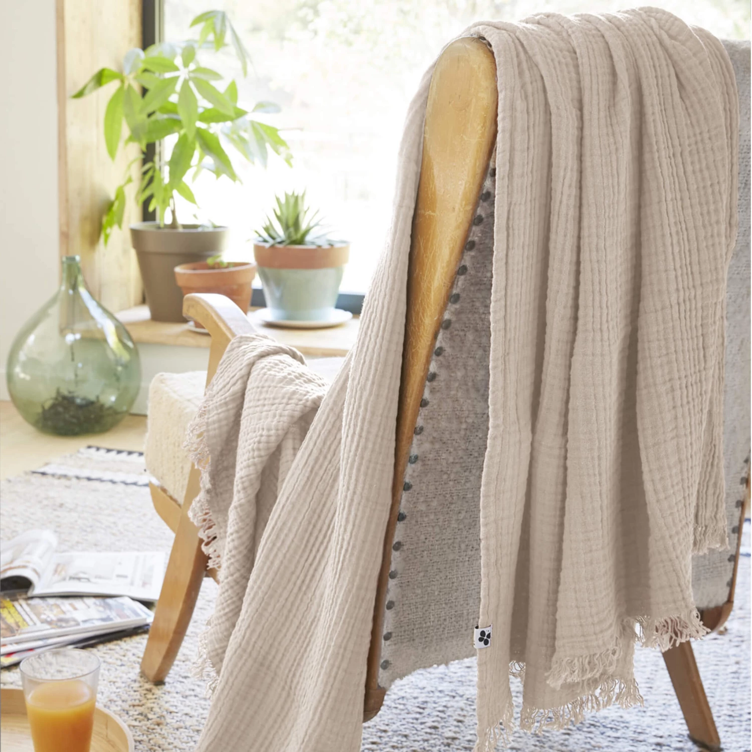 Plaid Gaze De Coton à Franges Beige 6 Plaid Gaze De Coton à Franges Beige – Image 4