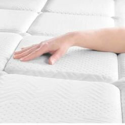 Matelas Ressorts Ensachés 5 Zones + 6cm Mousse Memoire RV6 9 Matelas Ressorts Ensachés 5 Zones + 6cm Mousse Memoire RV6 -Doublures De Lit Soldes 2024 matelas ressorts ensach s 5 zones 6cm mousse memoire rv6 zoom tissu