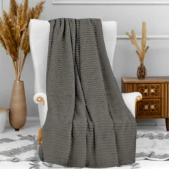 Plaid Cocooning 120x160 Cm -Doublures De Lit Soldes 2024 plaid soleildocre cocooning gris ambiance