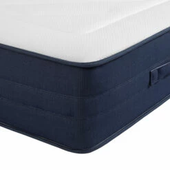 Matelas Ressorts, Latex Et Mémoire De Forme Rêve 700 - SOMEO -Doublures De Lit Soldes 2024 reve 700 zoom ganse zip fond blanc